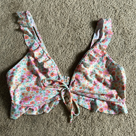 Women’s Bikini - Picture 4 of 5